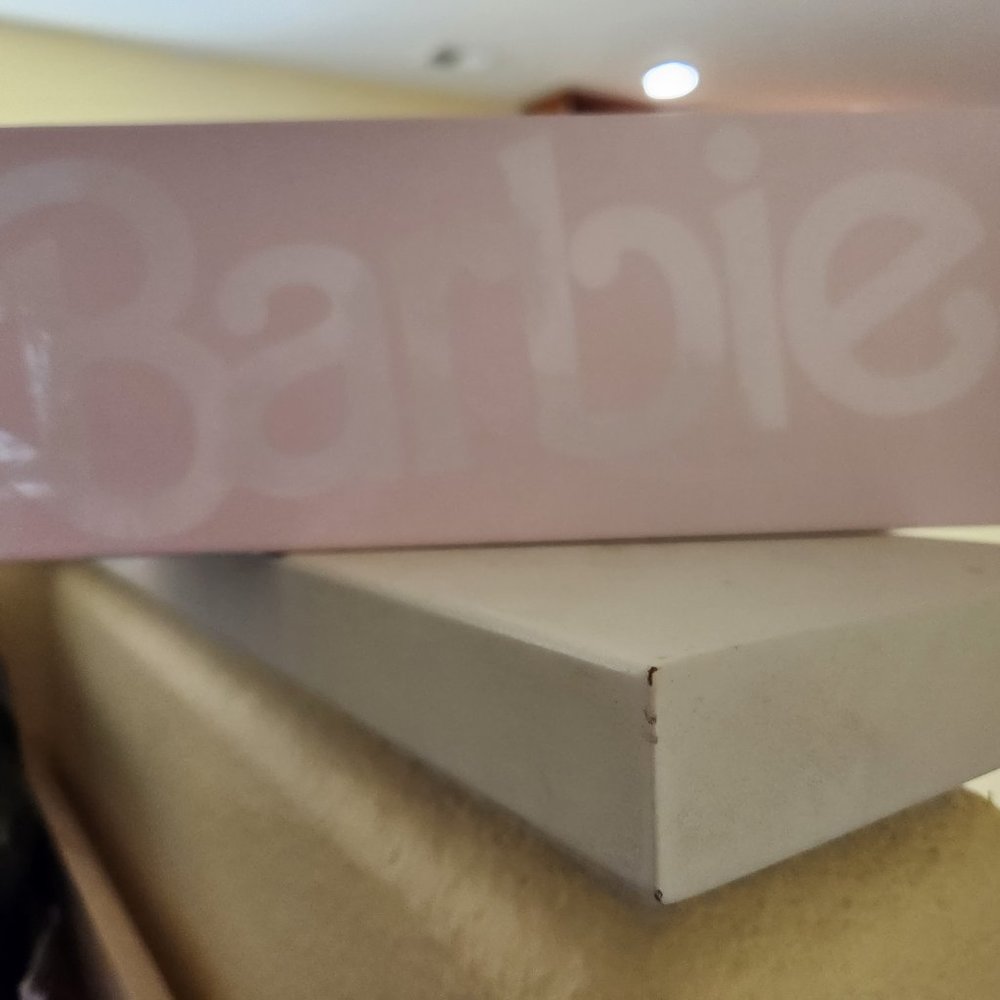 CHI x Barbie - Picture 2 of 6